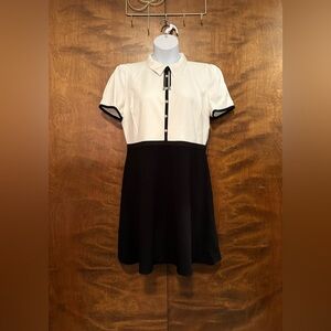 Karl Lagerfeld Short Sleeve Contrast Trim Mini Dress Womens 12 Black & White NWT